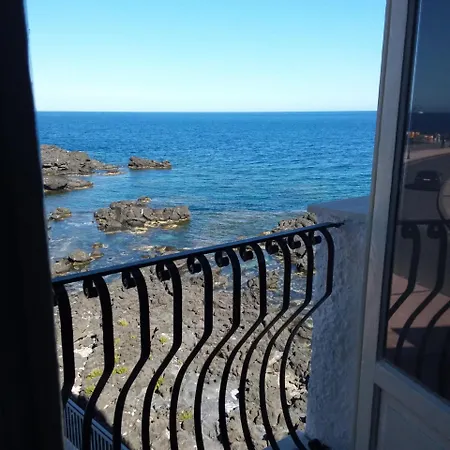 Orpheus Готель