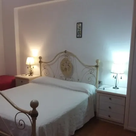 Готель Orpheus