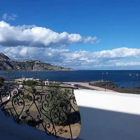 Hotel Orpheus Giardini Naxos