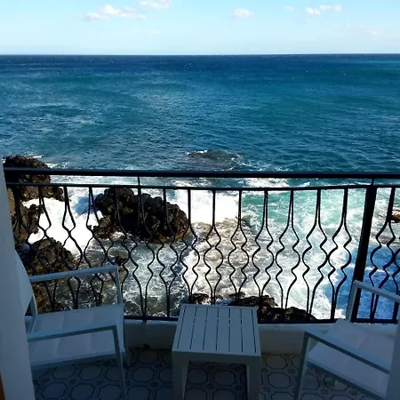 Orpheus 2* Giardini Naxos