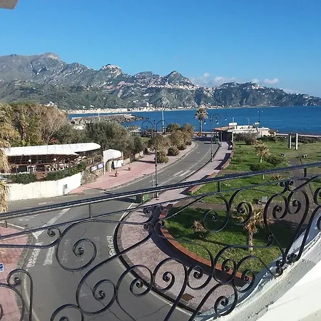 Orpheus Giardini Naxos