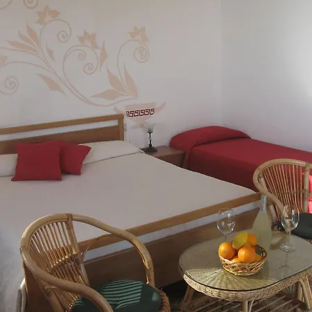 Hotel Orpheus 2*
